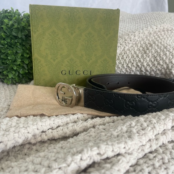 Gucci Black Leather Belt with Double G Logo